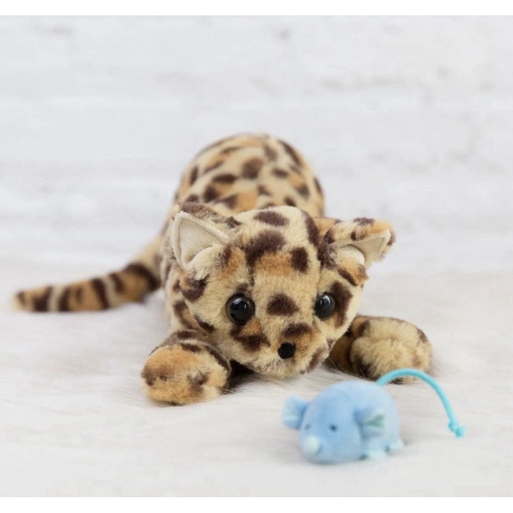 NWT Manhattan Toy Loki Leopard Stuffed Plush Cat Magnetic Front Paws & Mouse Toy